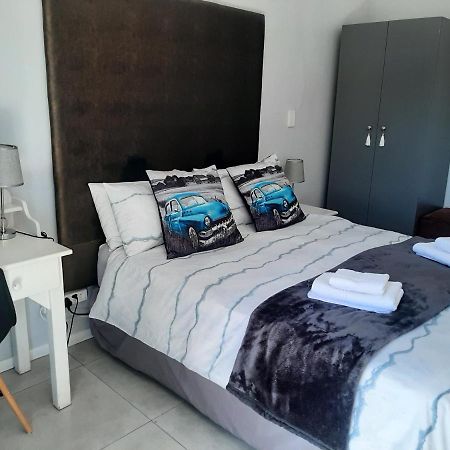 Croeso Guest House Langebaan Eksteriør billede