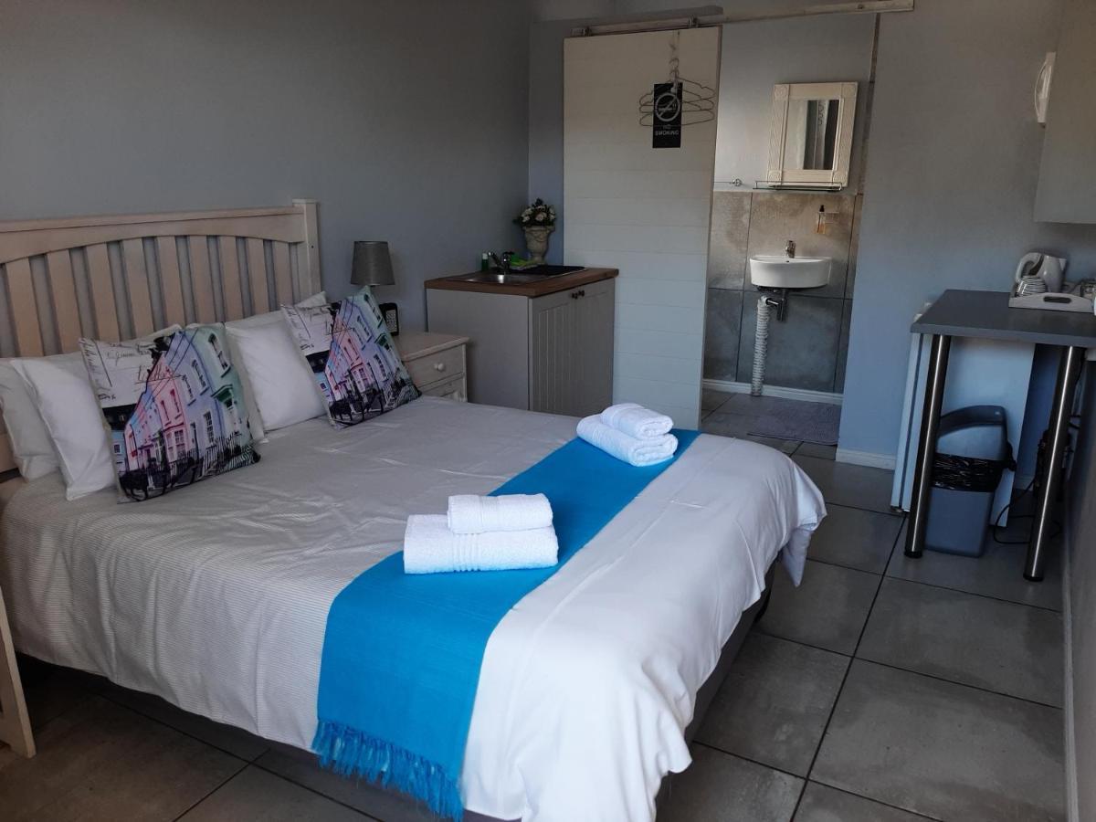 Croeso Guest House Langebaan Eksteriør billede