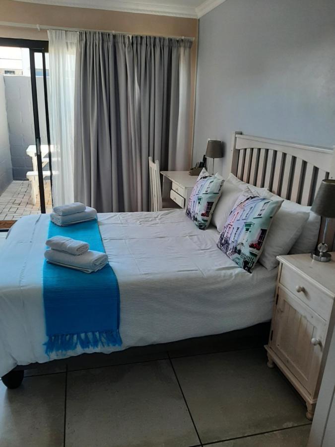 Croeso Guest House Langebaan Eksteriør billede