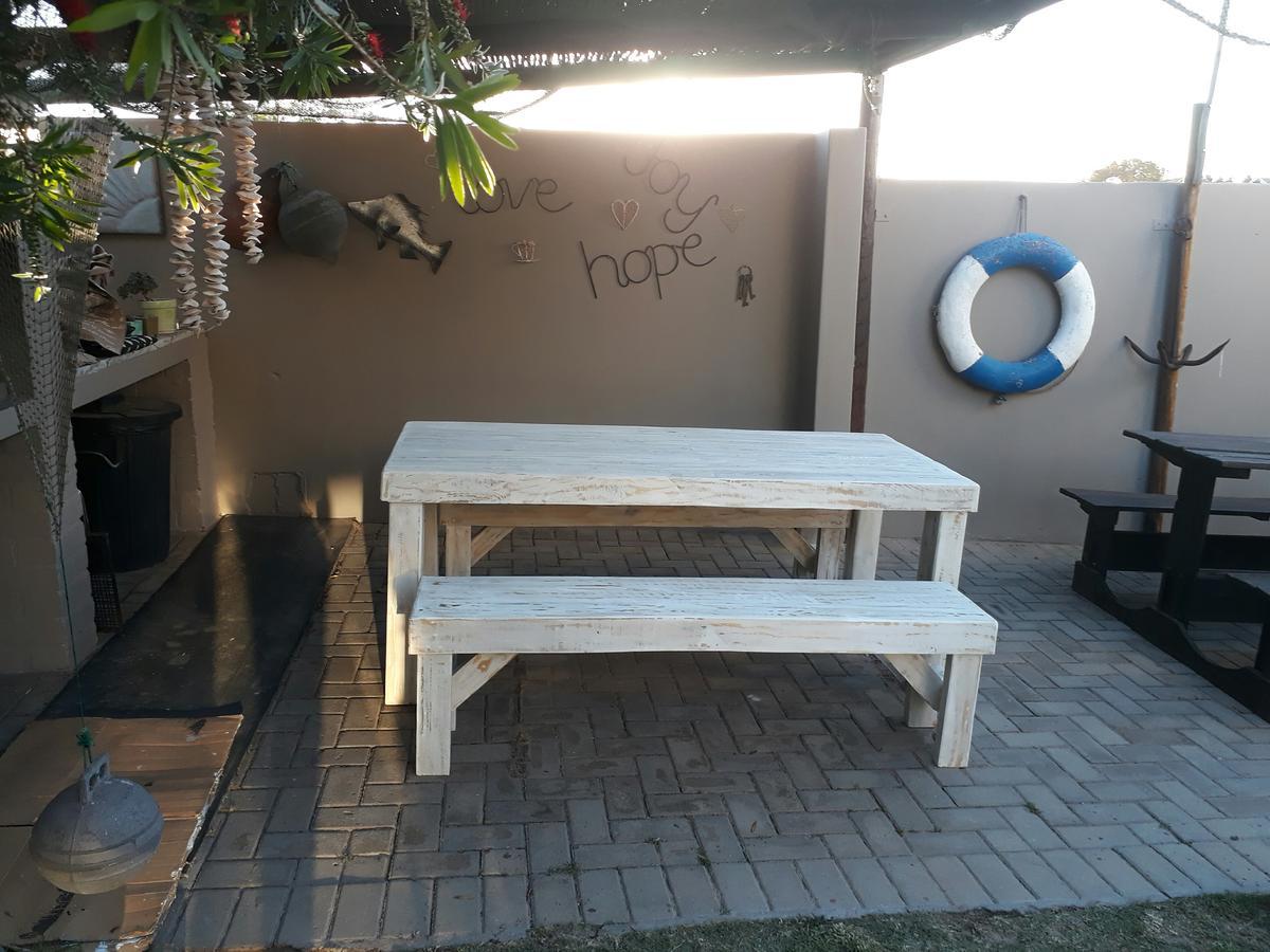 Croeso Guest House Langebaan Eksteriør billede