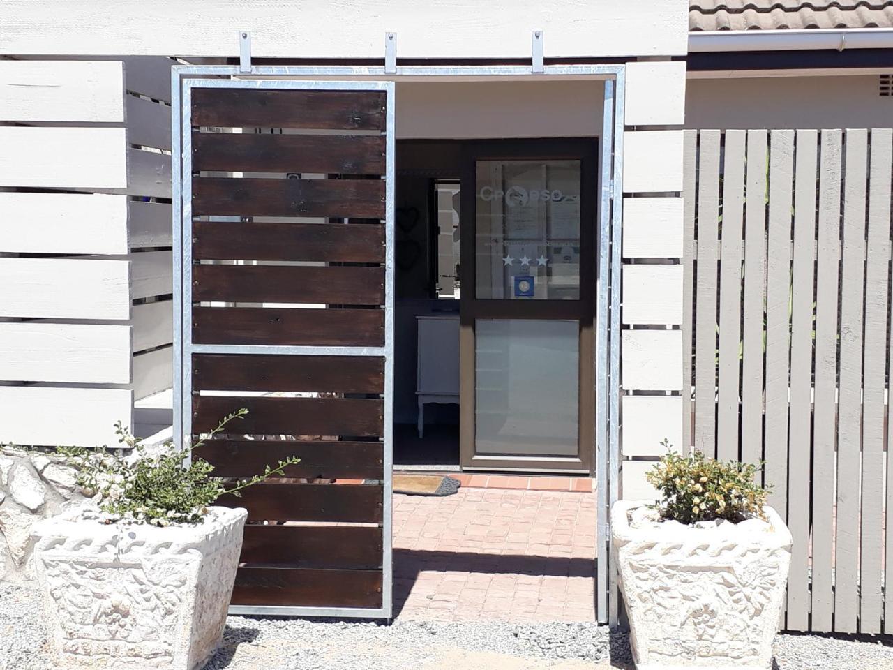 Croeso Guest House Langebaan Eksteriør billede