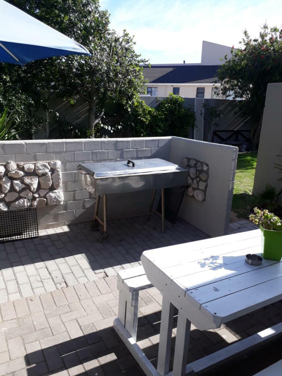 Croeso Guest House Langebaan Eksteriør billede