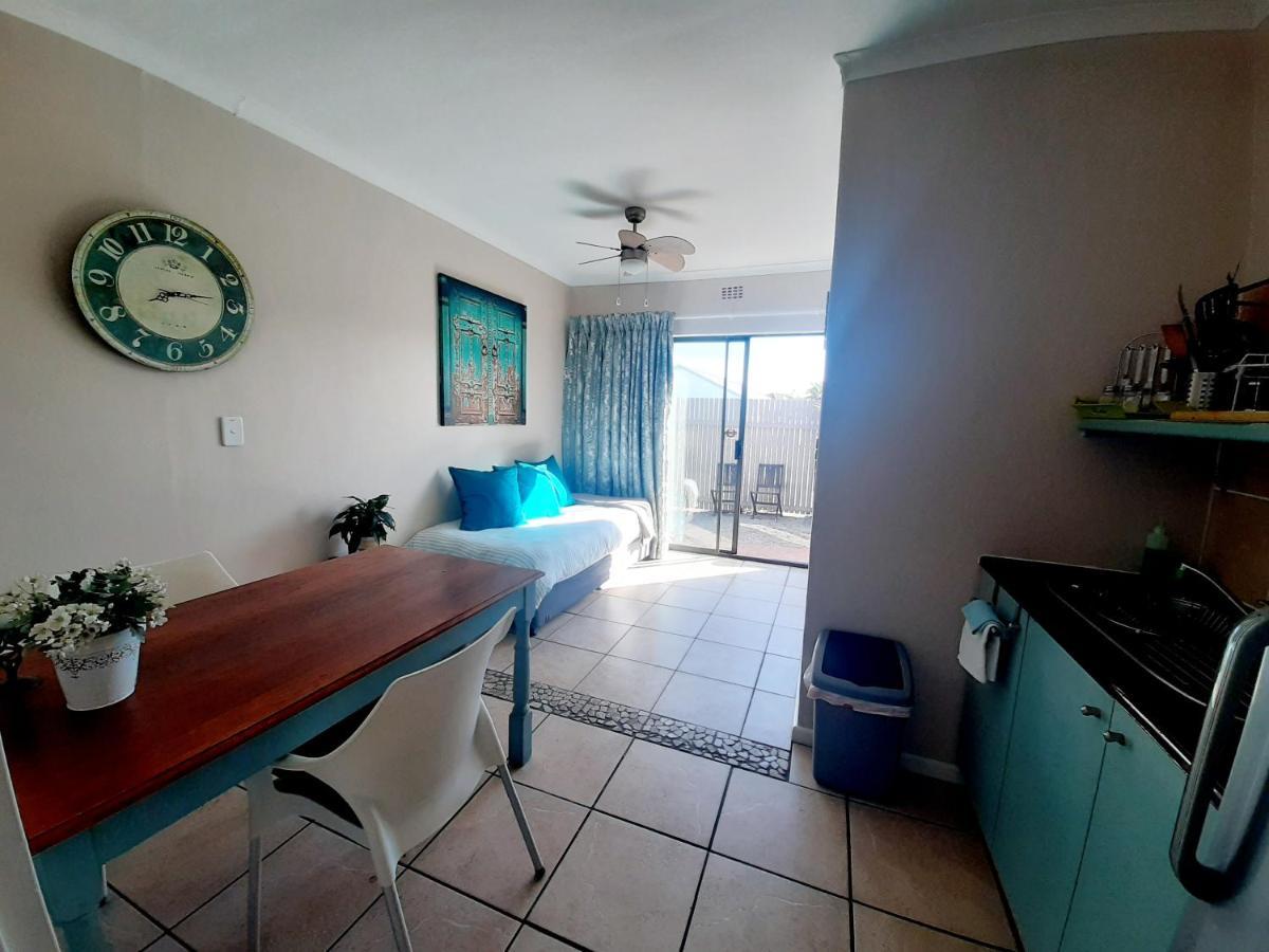 Croeso Guest House Langebaan Eksteriør billede