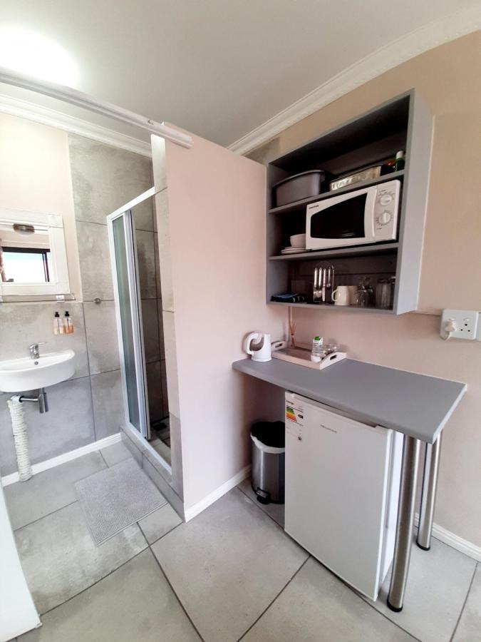 Croeso Guest House Langebaan Eksteriør billede